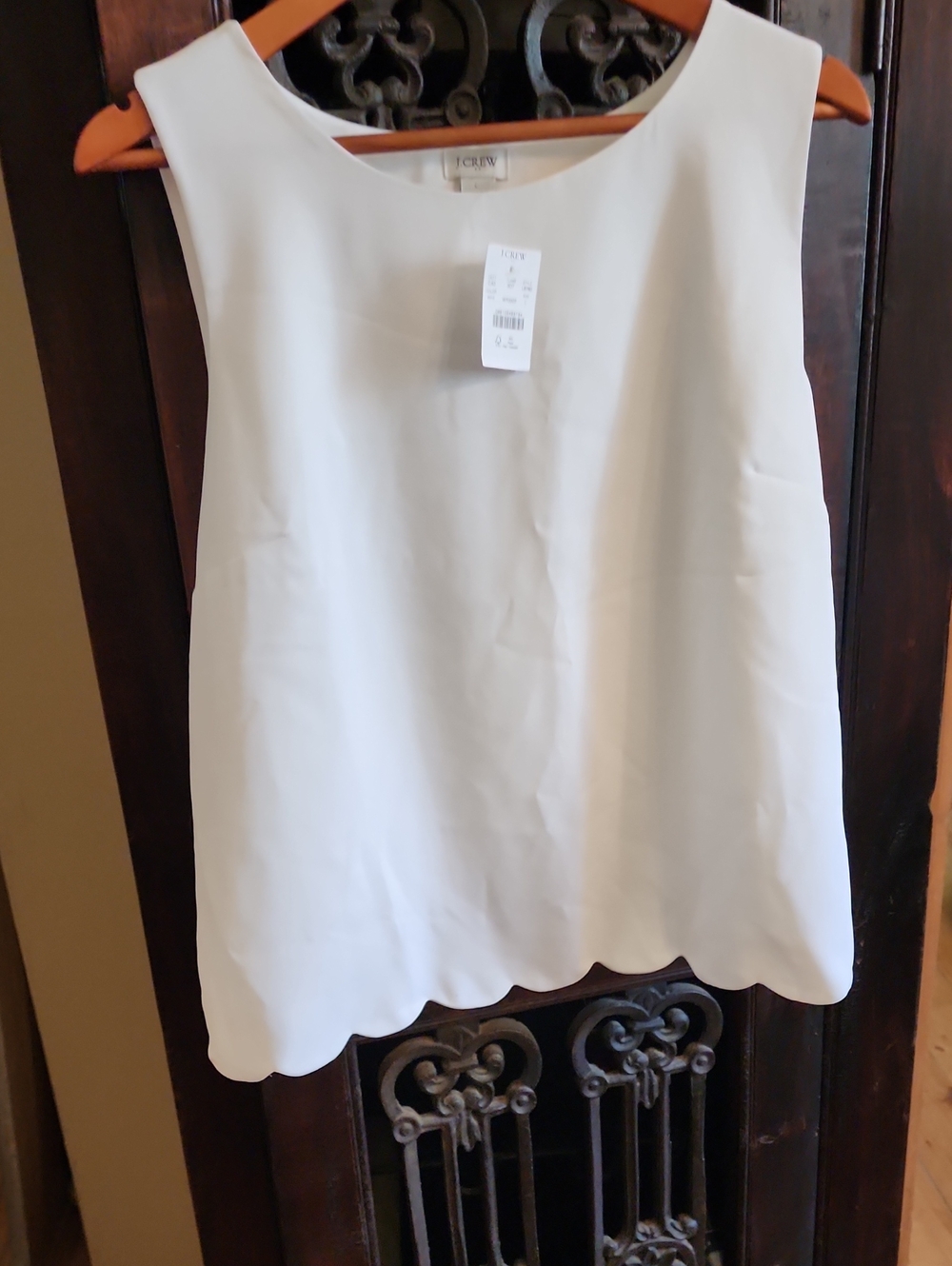 J. Crew White Scalloped Hem Sleeveless Camisole